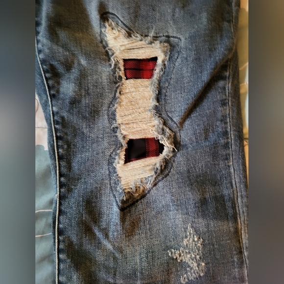 Jeans - Picture 2 of 4